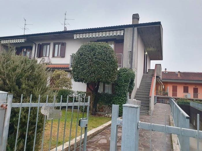 Appartamento trilocale in vendita in Via Papa Paolo VI, Gorlago