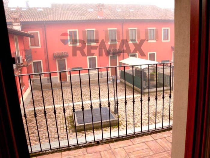 Casa quadrilocale in vendita in via piave, Centro, Santo Stefano Lodigiano