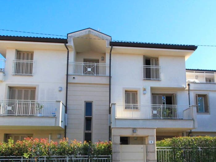 Appartamento trilocale in vendita in Via Luciano Manara, Parco Castello, Legnano