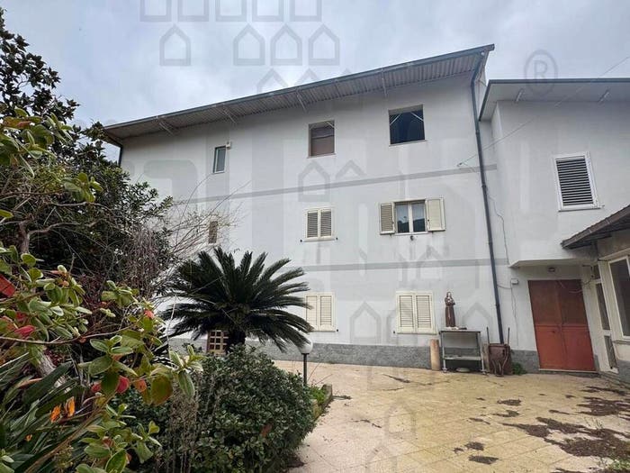 Casa con 6 locali in vendita in Centro Storico, Messina