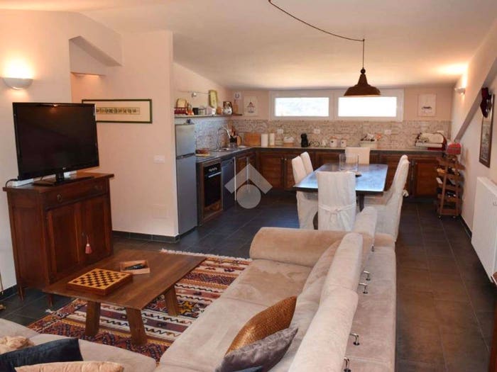 Appartamento quadrilocale in vendita in Via Camporotondo, Cappadocia