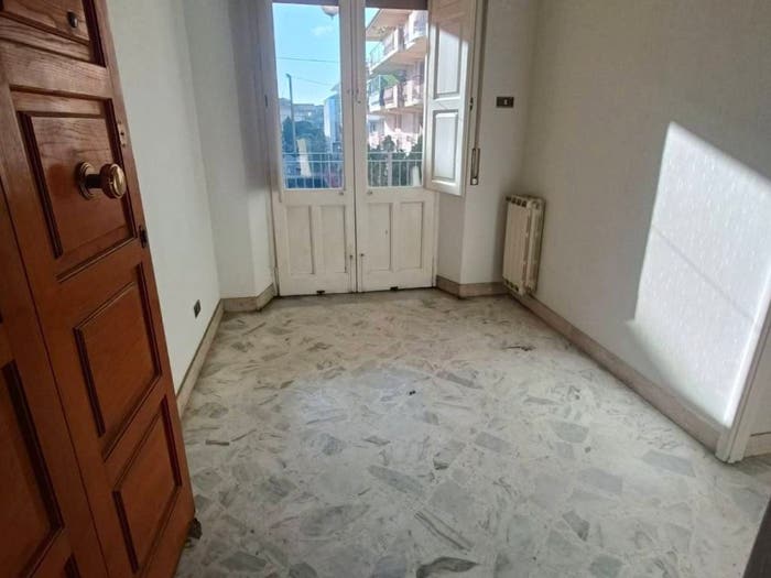 Appartamento con 6 locali in vendita in Viale delle Provincie, Centro, Giarre