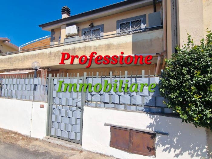 Appartamento trilocale in vendita in Via Nettunense, Castelluccia Fontana Sala, Marino