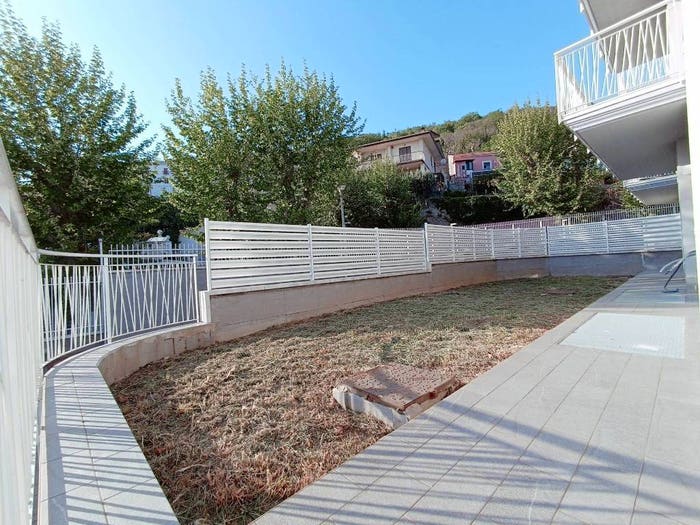Appartamento trilocale in vendita in Via Carlo Del Prete, Santa Tecla Castelpagano, Montecorvino Pugliano
