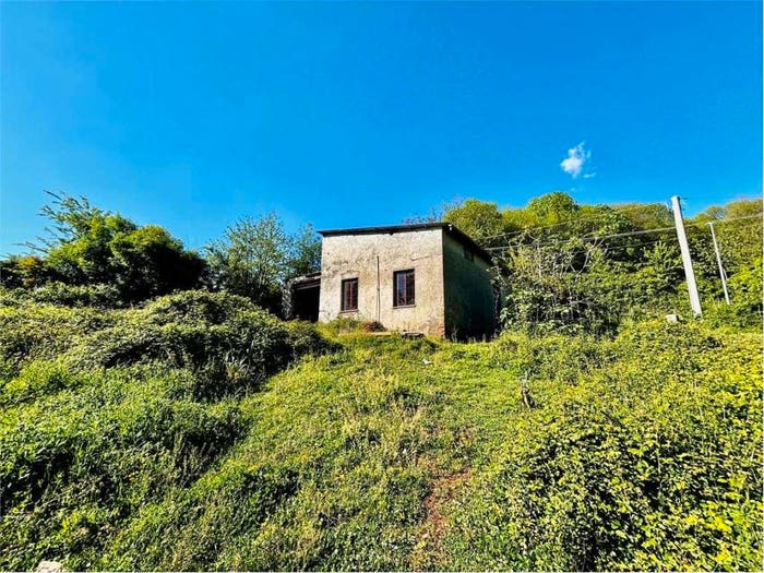 Casa quadrilocale in vendita in Via Case Gioacchino, Fiuggi