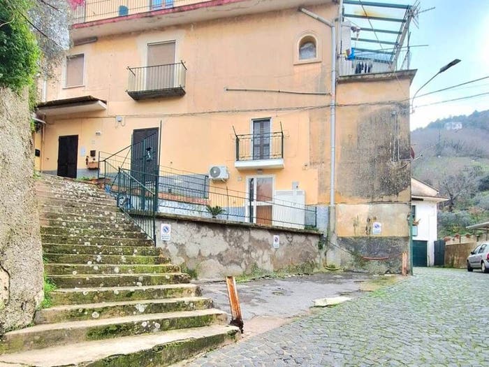Appartamento bilocale in vendita in via Giacinto Arnese, Centro, Cava de' Tirreni