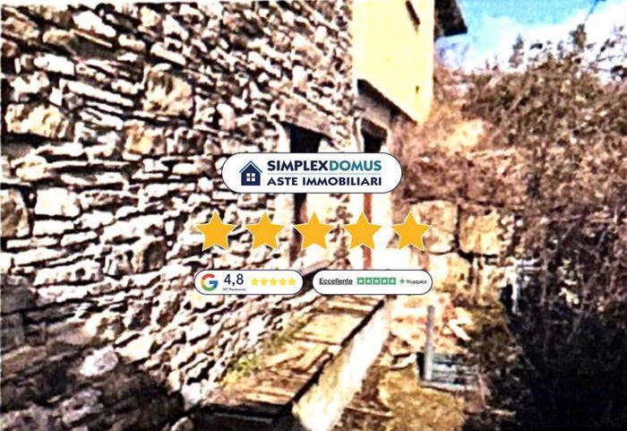 Appartamento con 6 locali in vendita in Via Lusato, Badia Tedalda