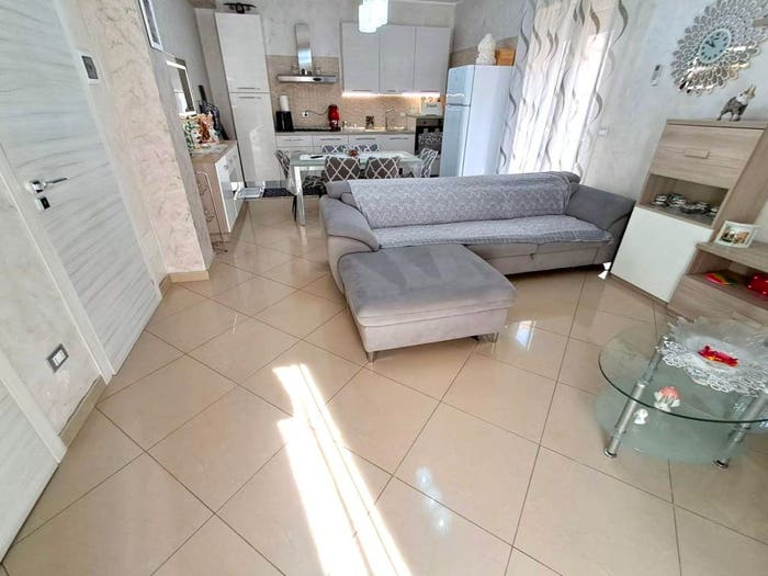 Appartamento quadrilocale in vendita in Via Rovereto, Lentini