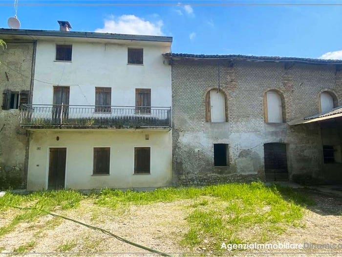 Casa con 6 locali in vendita in Via Palù, Godega di Sant'Urbano
