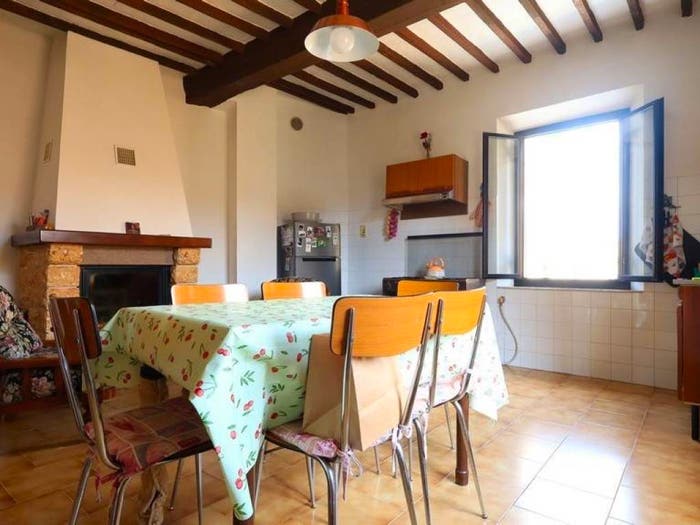 Appartamento con 6 locali in vendita in Piazza San Francesco, Centro, Chiusi