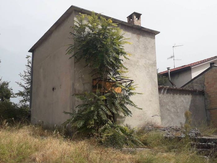 Casa trilocale in vendita in Via dei Pioppi, Roccamontepiano