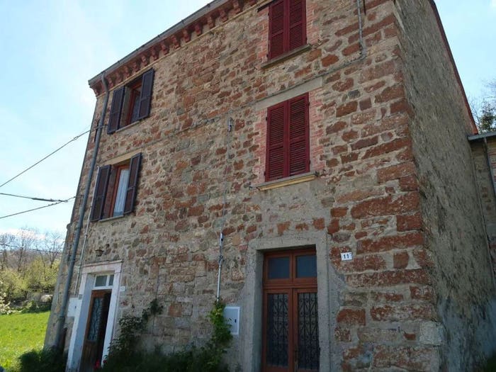 Casa con 6 locali in vendita in Casaldonato, Ferriere