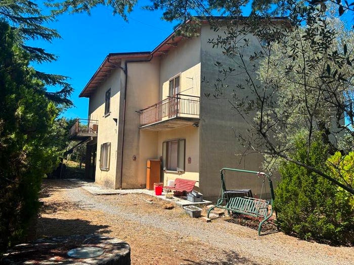 Casa con 6 locali in vendita in Via dei Tulipani, Querce Al Pino, Chiusi