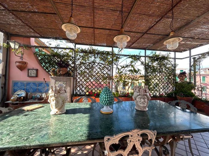 Casa con 6 locali in vendita in Via Giuseppe Mancinelli, Museo, Napoli