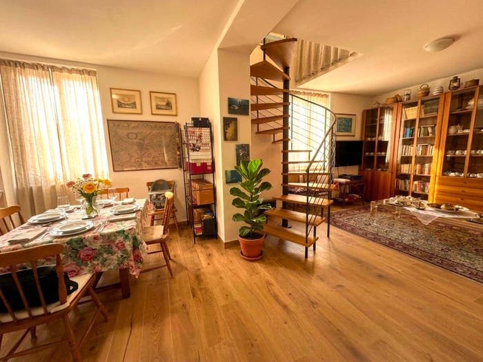 Appartamento con 6 locali in vendita in Viale Pontelungo, Centro, Albenga