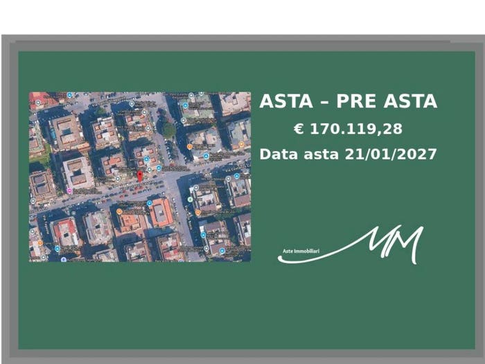 Appartamento con 6 locali in vendita in Via Costanzo Casana, Ostia Ponente, Roma
