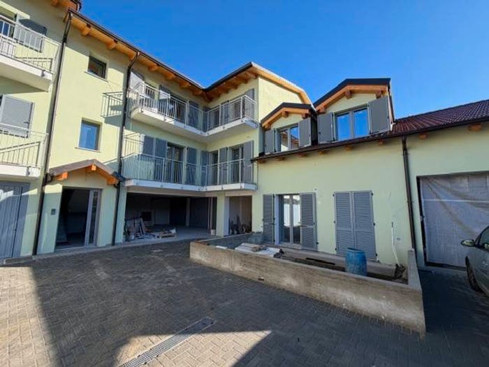 Appartamento trilocale in vendita in Via Ruata Sangone, Centro, Giaveno