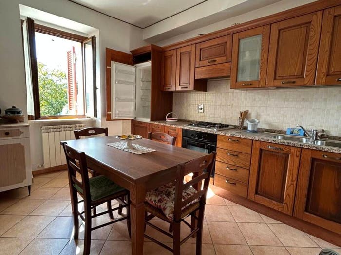 Casa con 5 locali in vendita in Via Adua, Carpello Scopoli Casenove Verchiano, Foligno