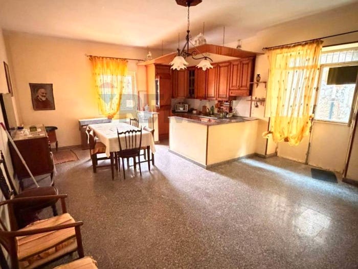 Casa con 6 locali in vendita in VIA FRATE GUIDI, Canicattì