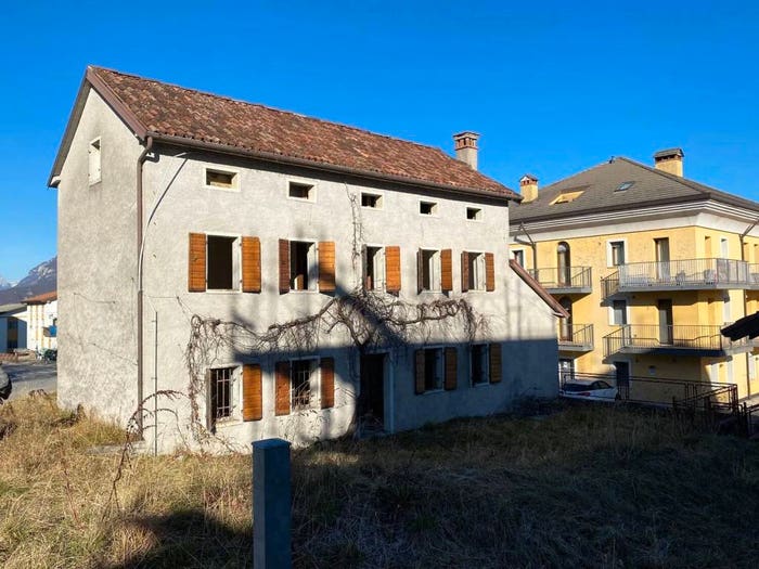 Casa quadrilocale in vendita in Frazione Col Di Cugnan No Number, Col Roncan, Ponte nelle Alpi