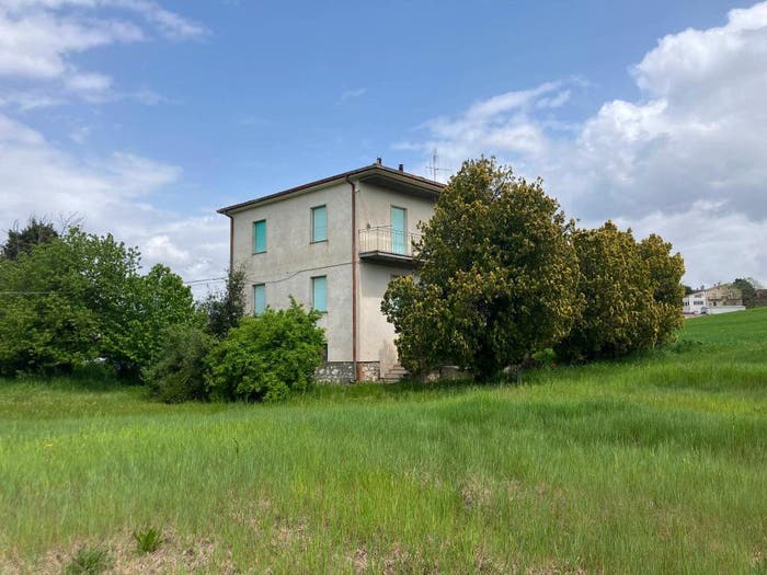 Casa con 6 locali in vendita in Ponte San Lorenzo, Narni