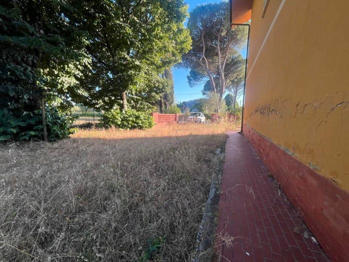 Casa con 6 locali in vendita in Villa Campanile, Castelfranco di Sotto