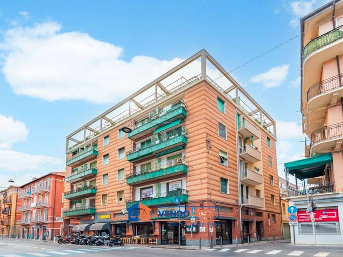 Appartamento trilocale in vendita in Vico della Chiusetta, Centro, Alassio