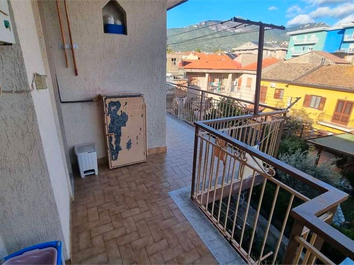 Appartamento con 5 locali in vendita in Via Quattro novembre, Lancusi Penta Bolano, Fisciano