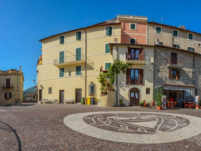 Appartamento bilocale in vendita in Piazza Giuseppe Garibaldi, Percile