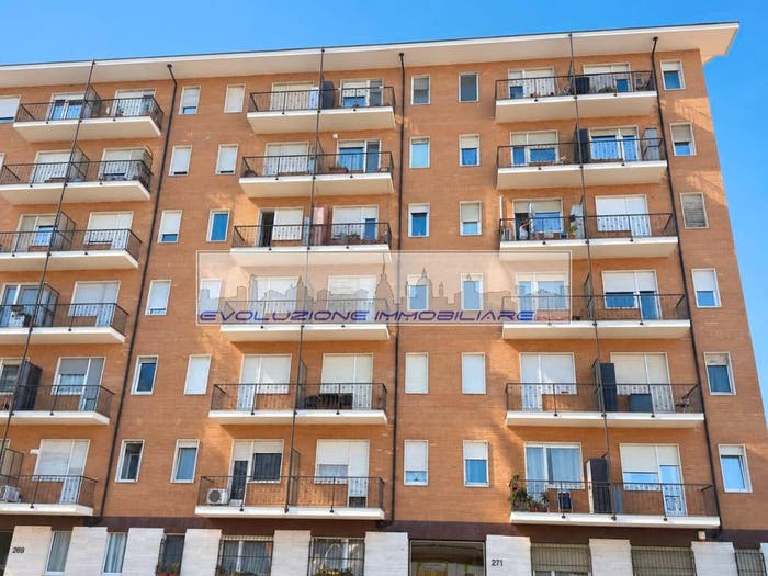 Appartamento bilocale in vendita in Via Monginevro, Pozzo Strada, Torino