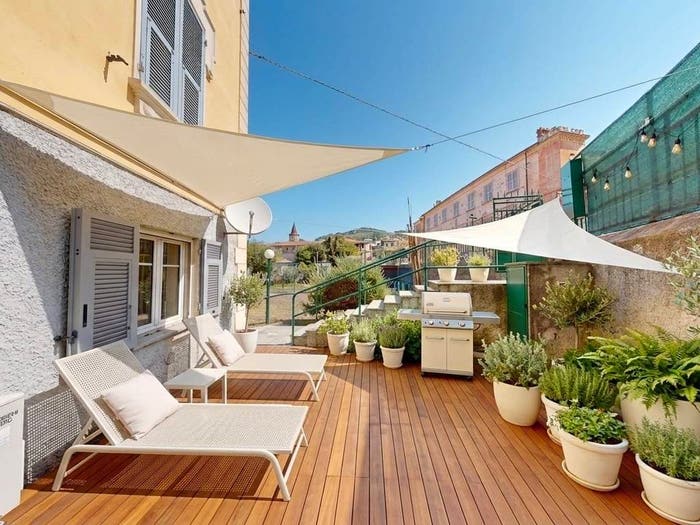 Appartamento bilocale in vendita in Piazza Porta Testa, Centro, Finale Ligure