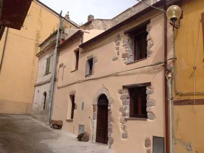 Casa quadrilocale in vendita in Via Galileo Galilei, Chiaramonti