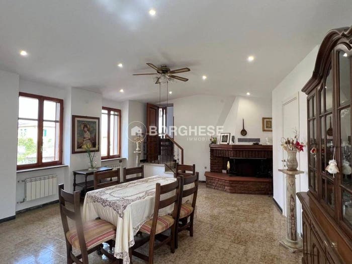 Casa con 6 locali in vendita in Via Madonna dell'Olmo, Fabiano La Lizza, La Spezia