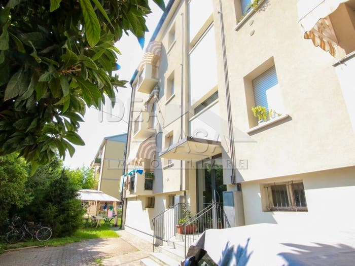 Appartamento quadrilocale in vendita in Via Carlo Collodi, Centro, Mirandola