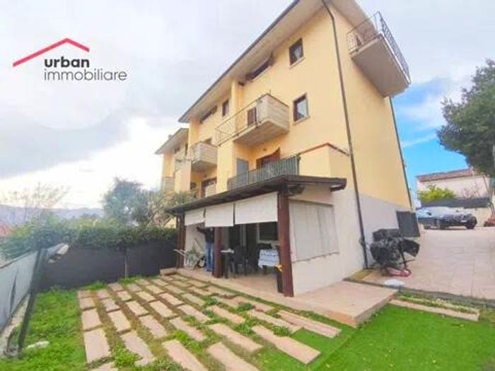 Casa con 5 locali in vendita in Via Capo Croce, Torretta Torrione, L'Aquila