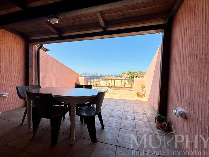 Appartamento trilocale in vendita in Vicolo Barrettini, La Maddalena