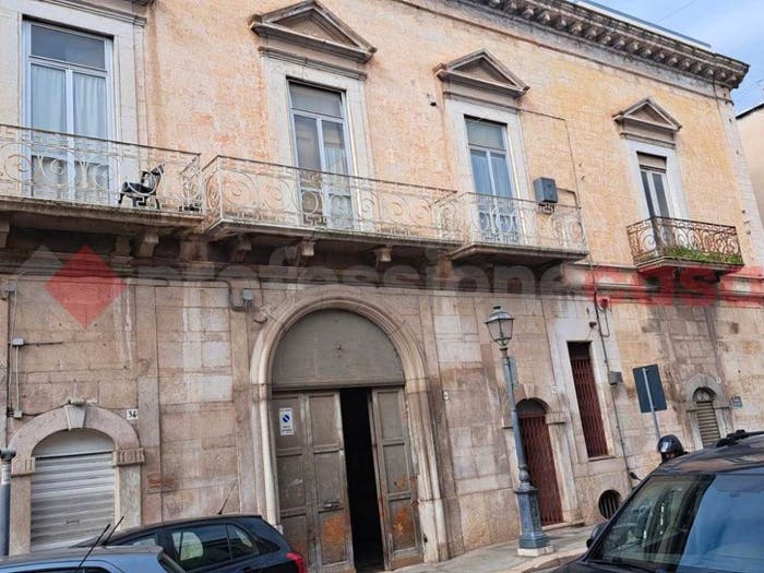 Appartamento con 6 locali in vendita in Via Francesco Ferrucci, San Giuseppe Artigiano Goito, Andria