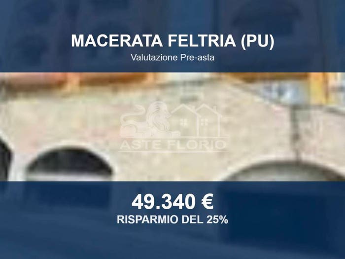 Appartamento trilocale in vendita in Piazza Garibaldi snc, Centro, Macerata Feltria