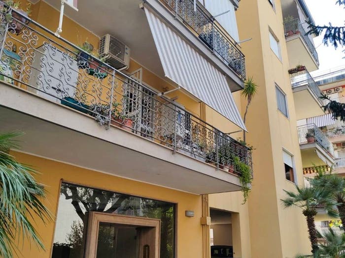 Appartamento con 6 locali in vendita in Via Amalfi Repubblica Marinara, Ospedale, Caserta