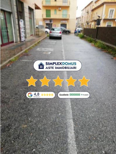 Appartamento quadrilocale in vendita in Viale Crotone, Catanzaro Lido, Catanzaro