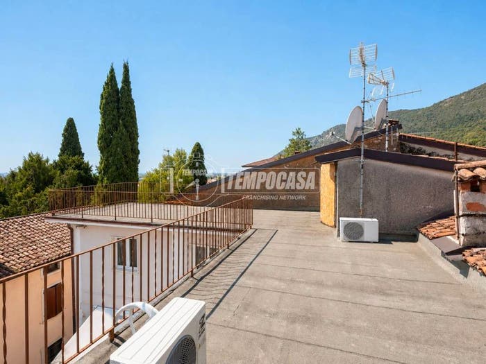 Appartamento con 5 locali in vendita in Via Carini Botticino Sera, Centro, Botticino