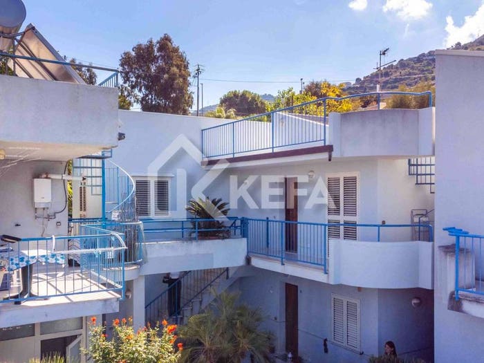 Appartamento quadrilocale in vendita in Cda Santa Lucia, Centro, Cefalù