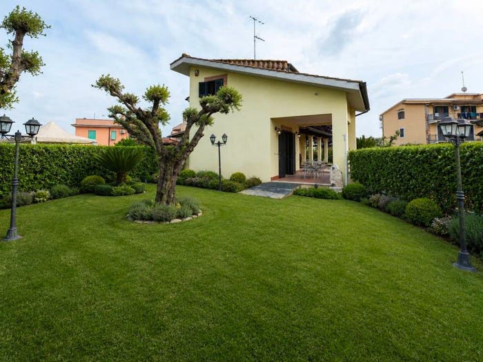 Casa con 5 locali in vendita in Via Tiberina, Santa Marta, Capena