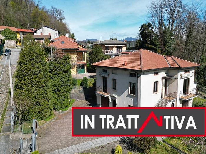 Casa trilocale in vendita in Via Francesco Baracca, Lozza