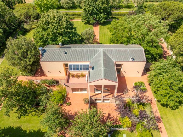 Casa con 6 locali in vendita in Via delle Casce, Civitella in Val di Chiana