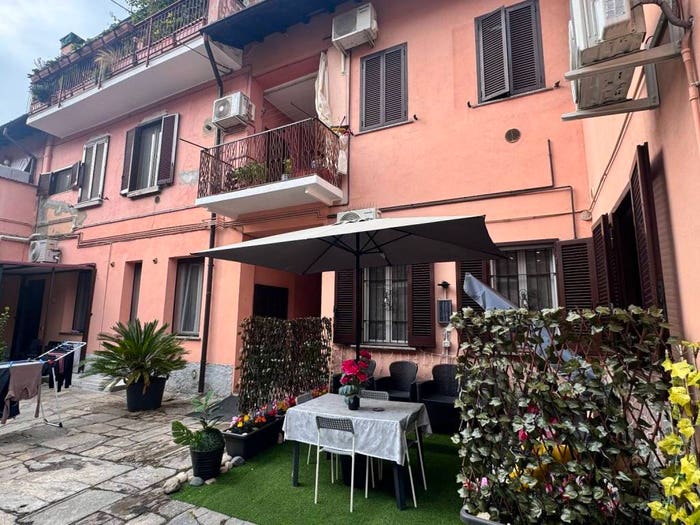 Appartamento trilocale in vendita in Via Novembre, Centro, Settimo Milanese