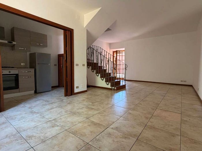 Casa quadrilocale in vendita in Via Posatora, Posatora, Ancona