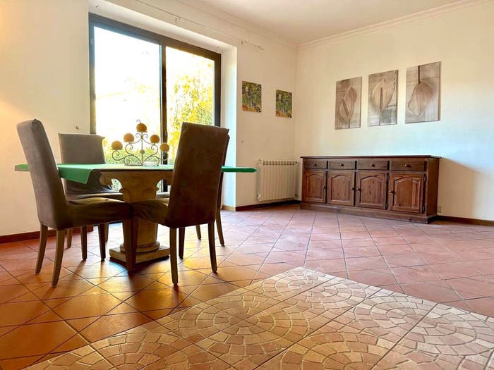 Appartamento quadrilocale in vendita in Via delle Rose, Capodimonte