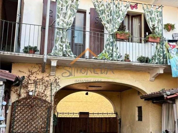 Appartamento trilocale in vendita in Vicolo Piazza, Marano Ticino