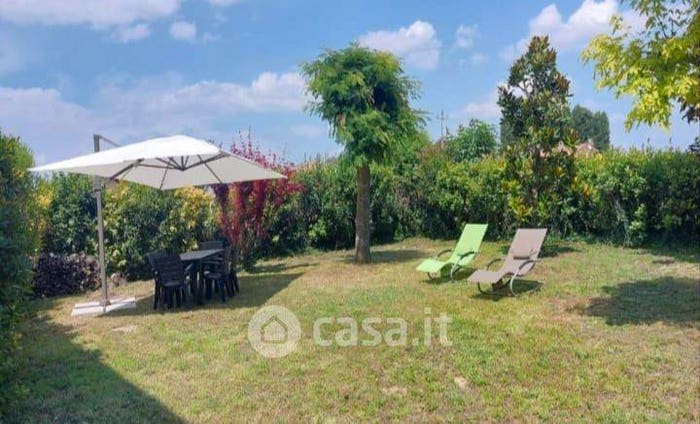 Appartamento con 5 locali in vendita in Via Aprile, Guarda Veneta